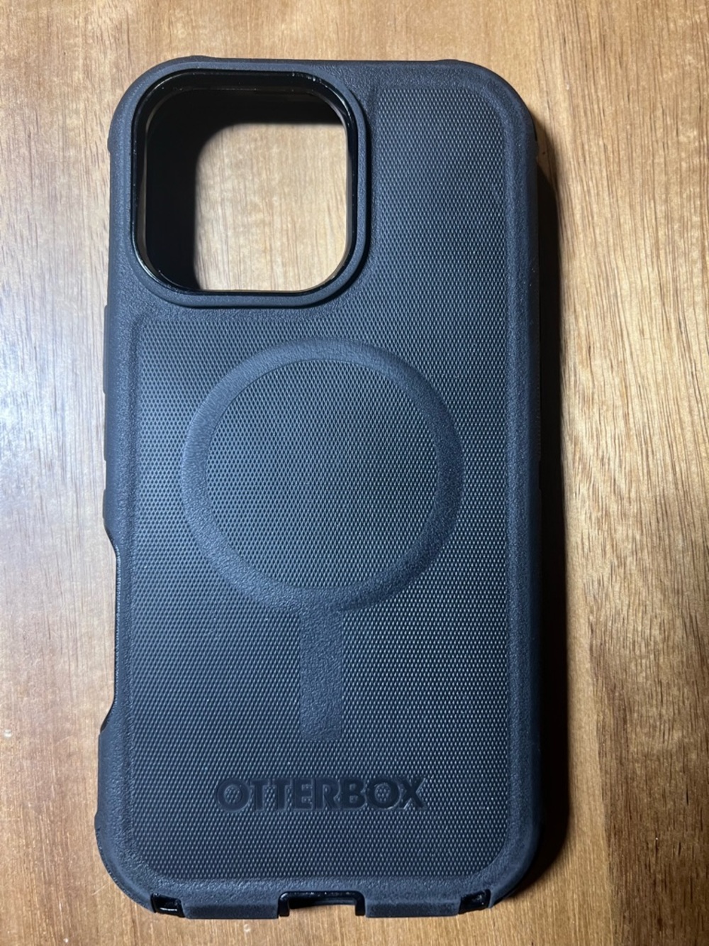 OtterBox Black MagSafe Rugged Protective Phone Case